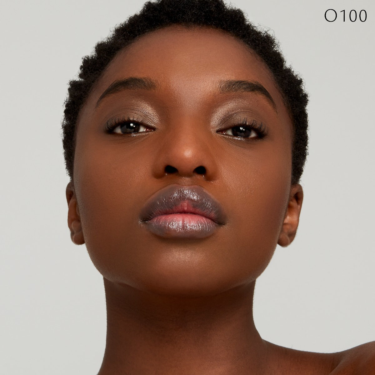 Radiant Fluid Foundation Natural Broad Spectrum SPF 25 Sunscreen