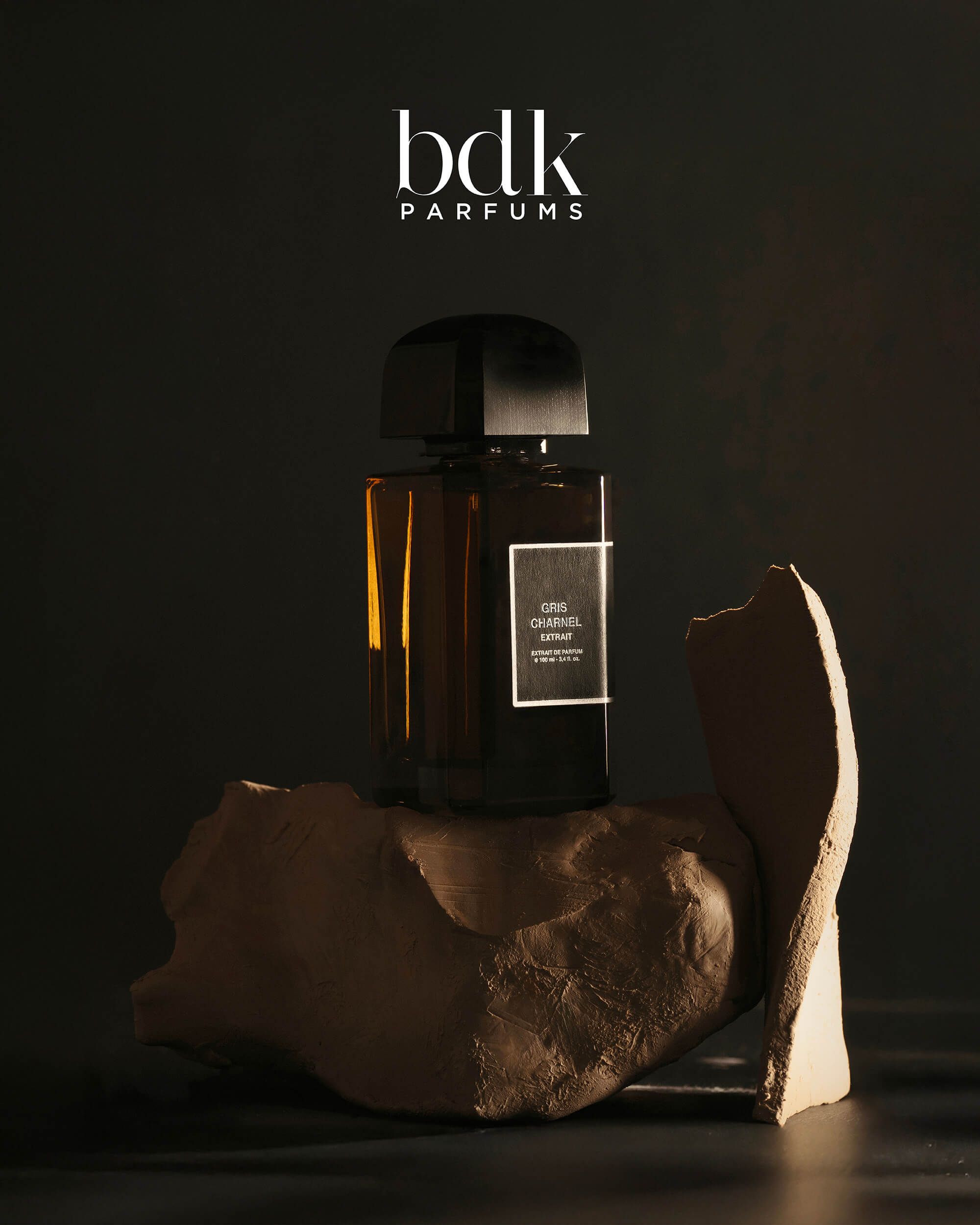 Gris Charnel Extrait