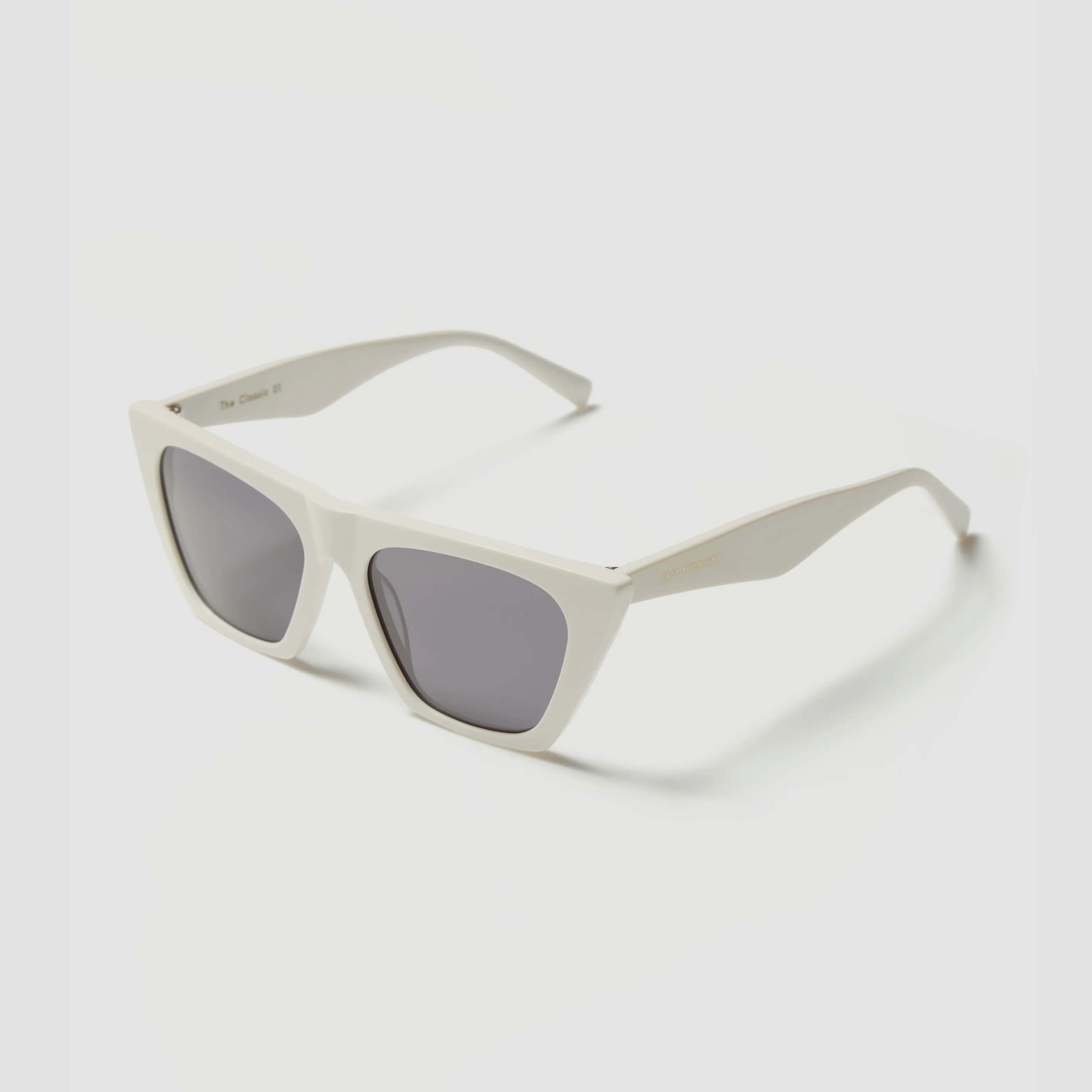 The Classic 01 Sunglasses White