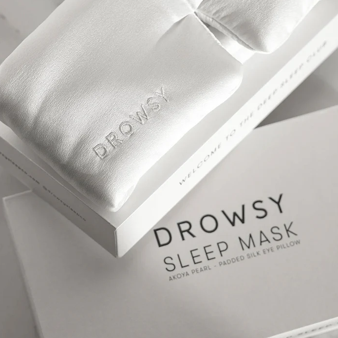 Akoya Pearl Silk Sleep Eye Mask