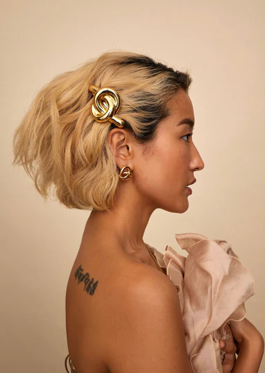 Glossy Knot Barrette Gold