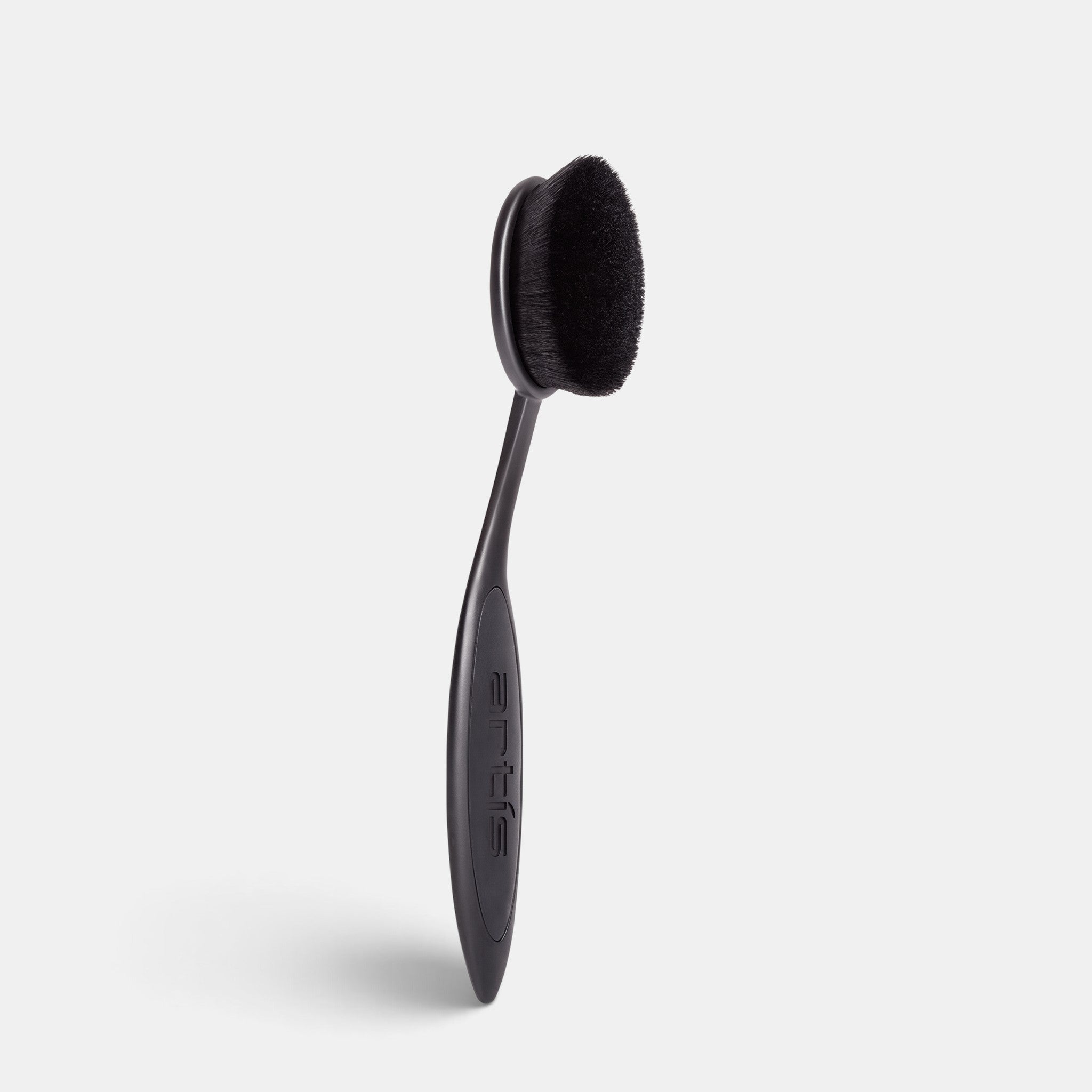 Shop Rescue Spa Artis Elite Oval 7 makeup brush in sleek black with ergonomic handle and dense CosmeFibre bristles