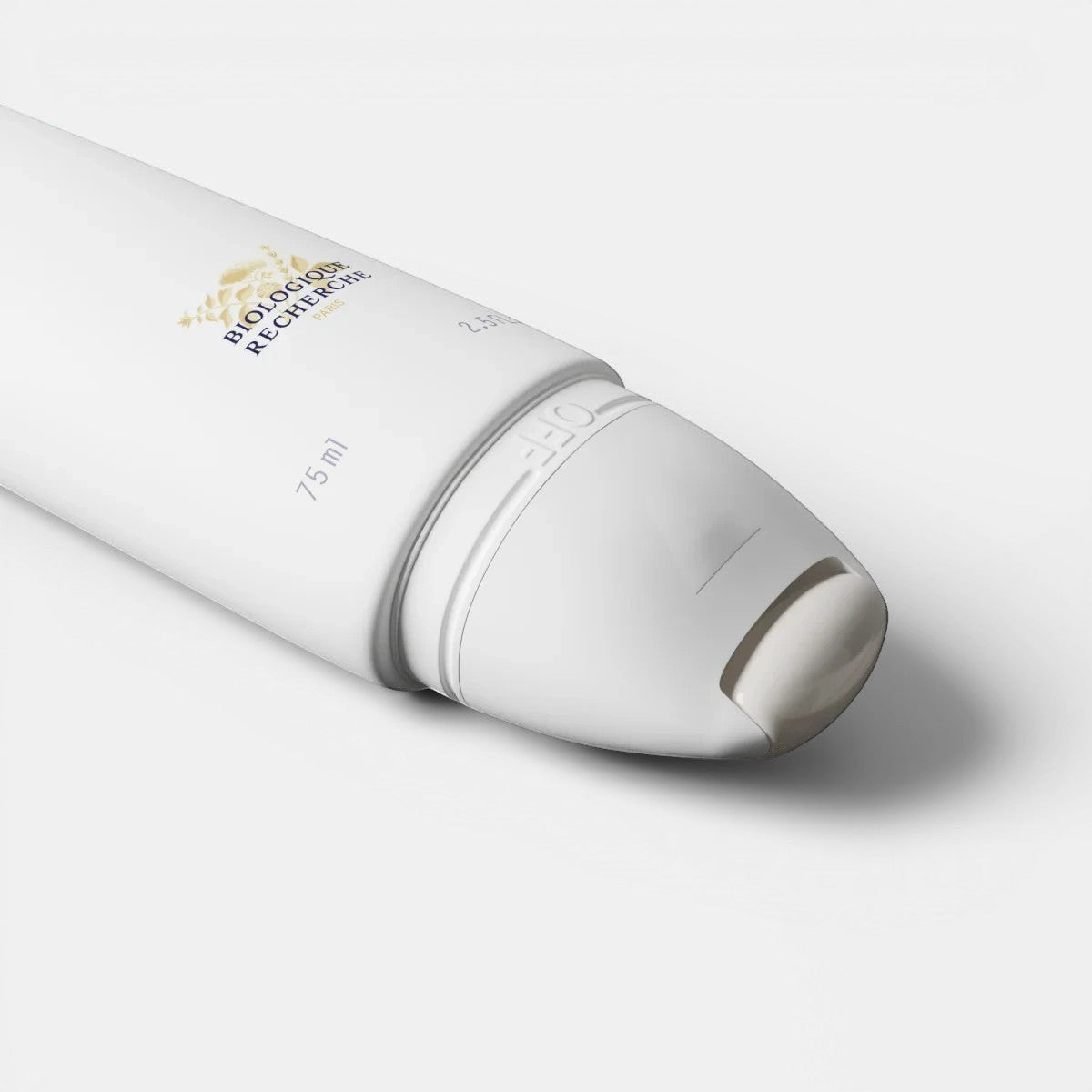 Shop Rescue Spa Cible Pigm 400 brightening roll-on treatment for dark spots on the body in white packaging