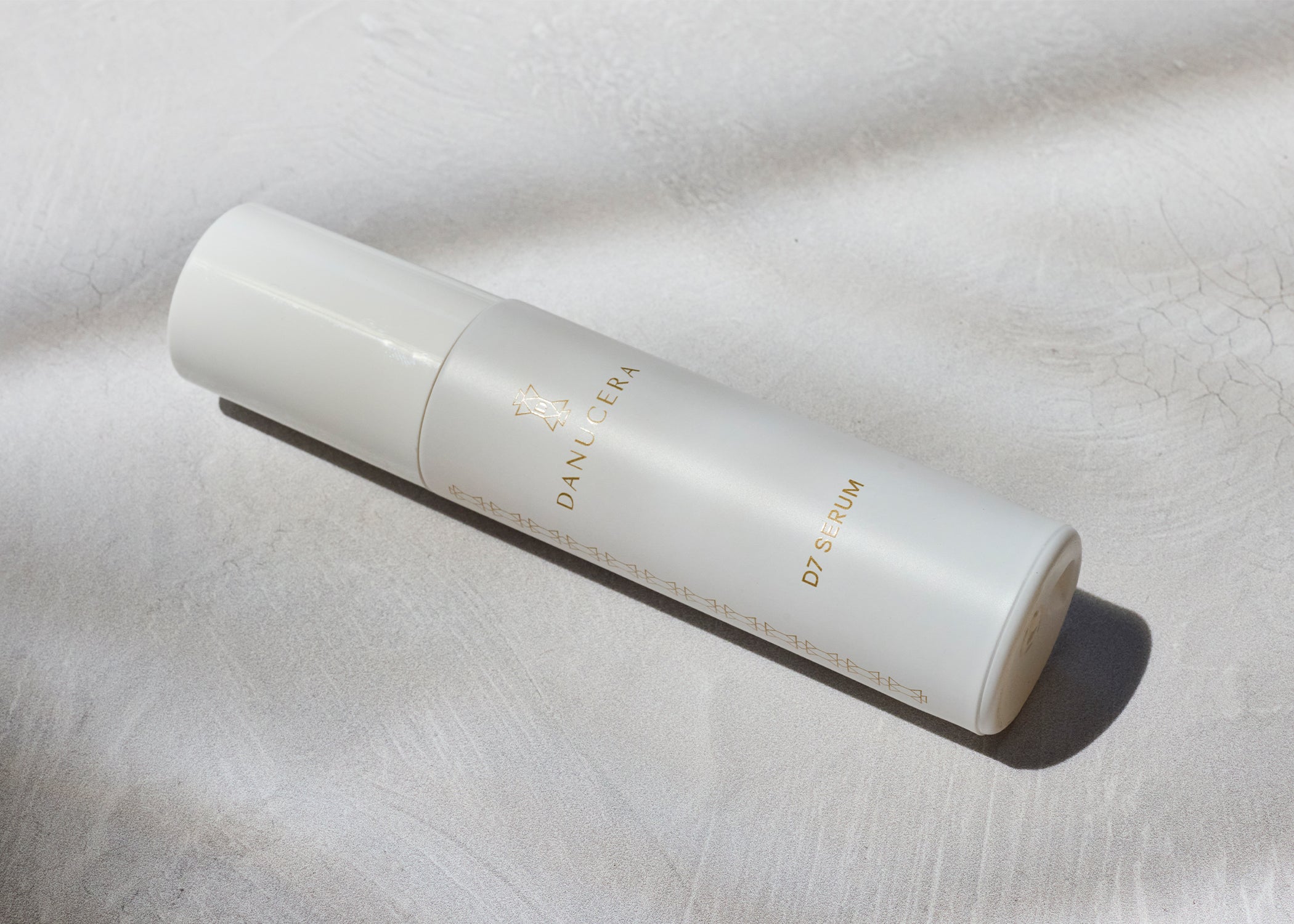 The Golden Seal: Danucera D7 Serum