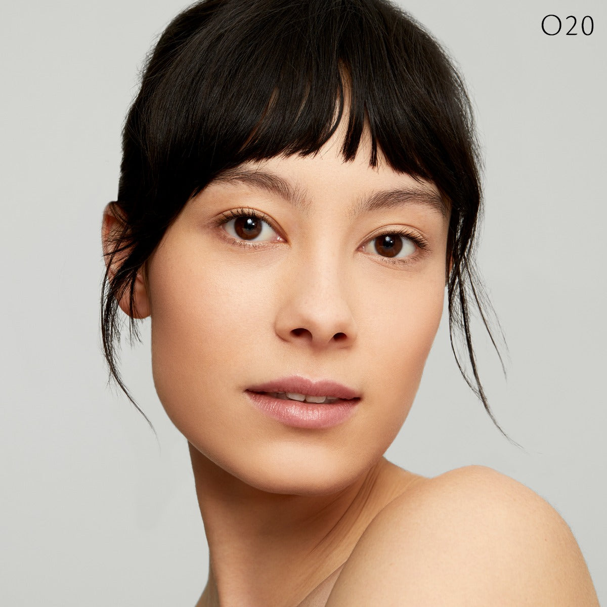 Radiant Fluid Foundation Natural Broad Spectrum SPF 25 Sunscreen