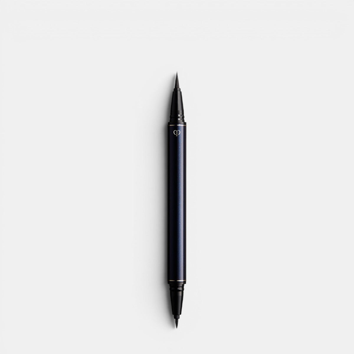 Intensifying Liquid Eyeliner 1