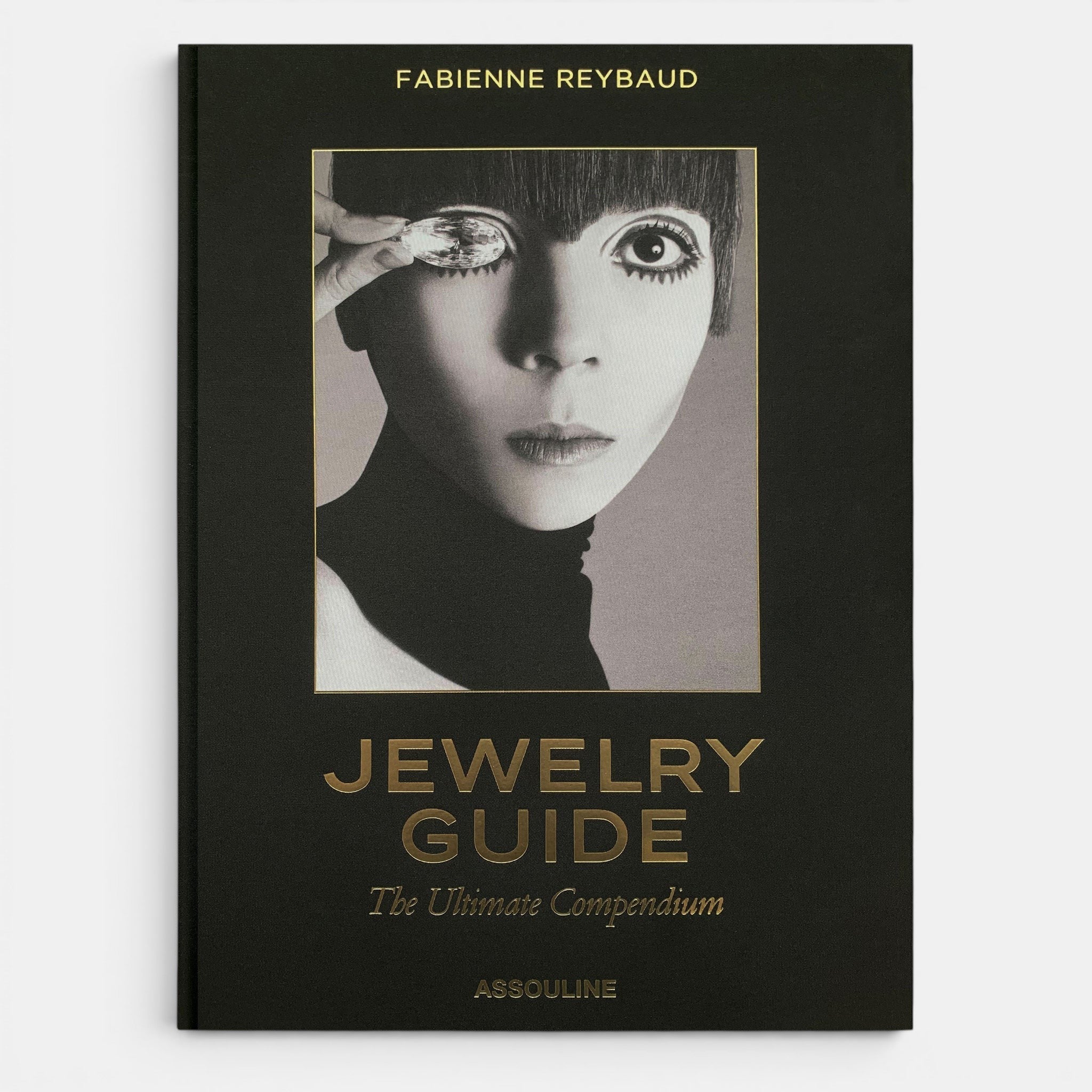 Jewelry Guide- The Ultimate Compendium Book