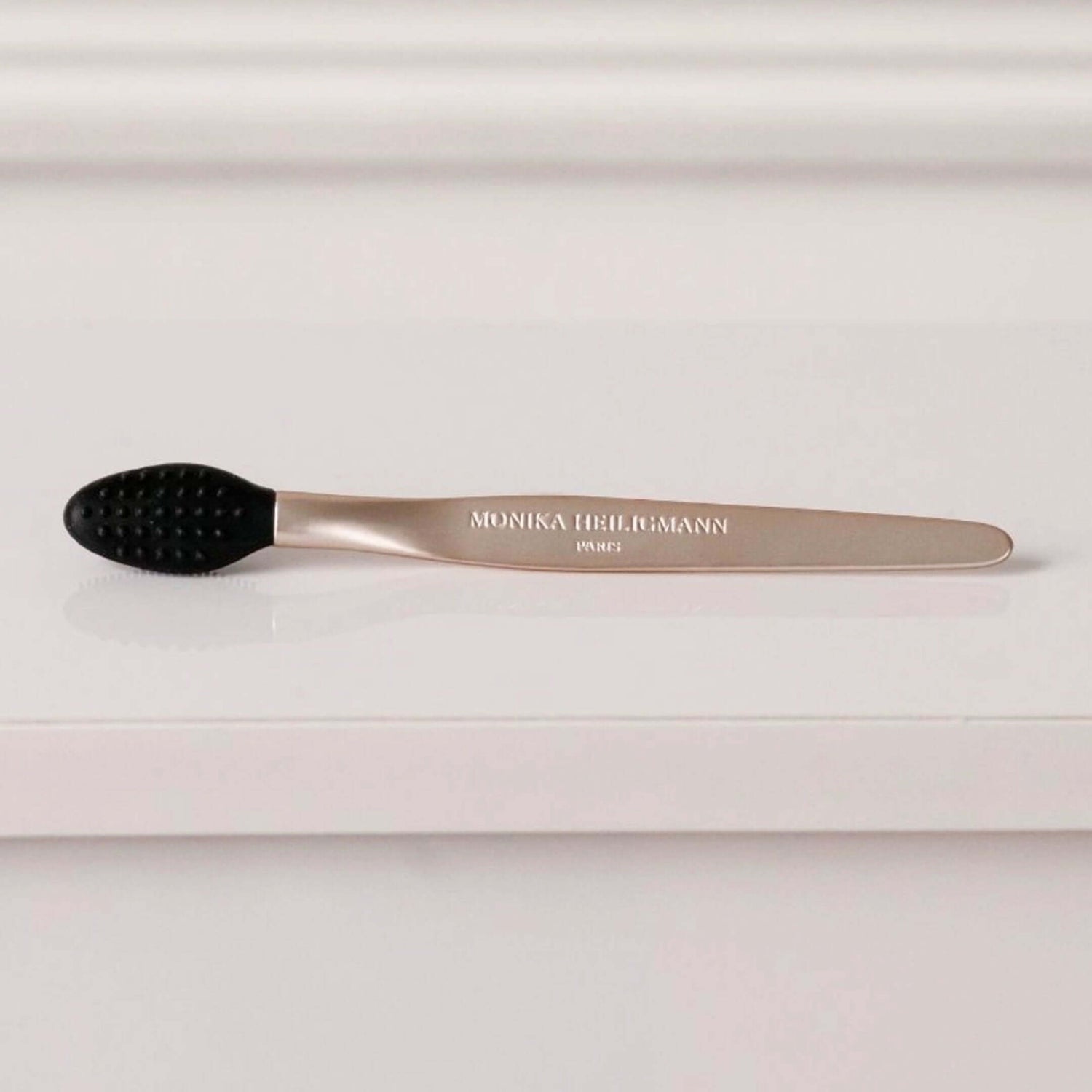 Monika Heiligmann Lip Brush
