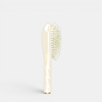 N.06 My First Brush - Creamy White