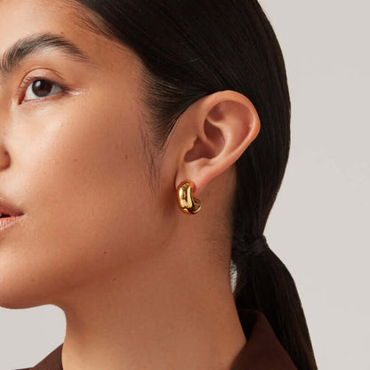 Tome Hoops Medium Earrings- Gold