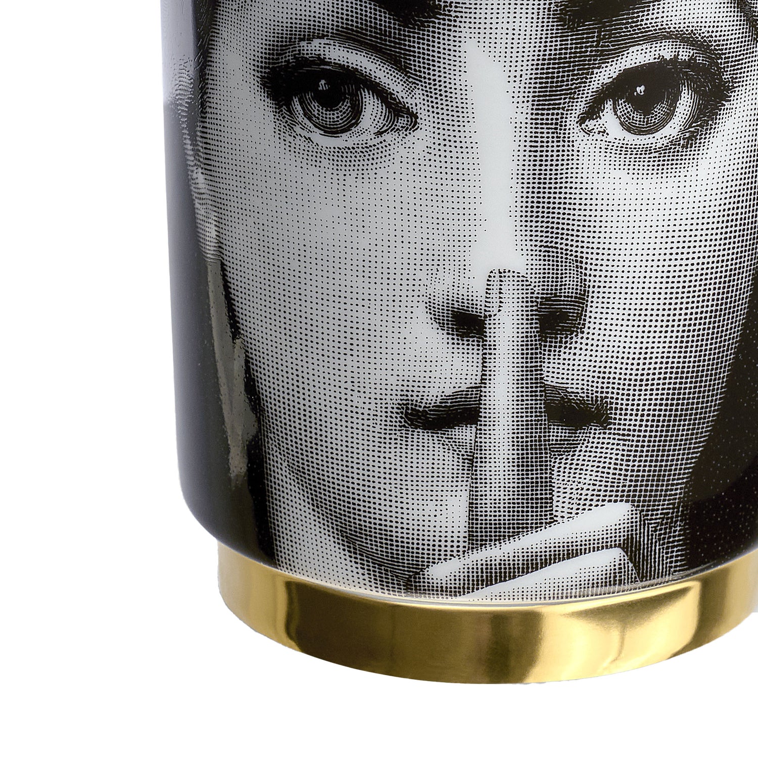 Silenzio Scented Candle