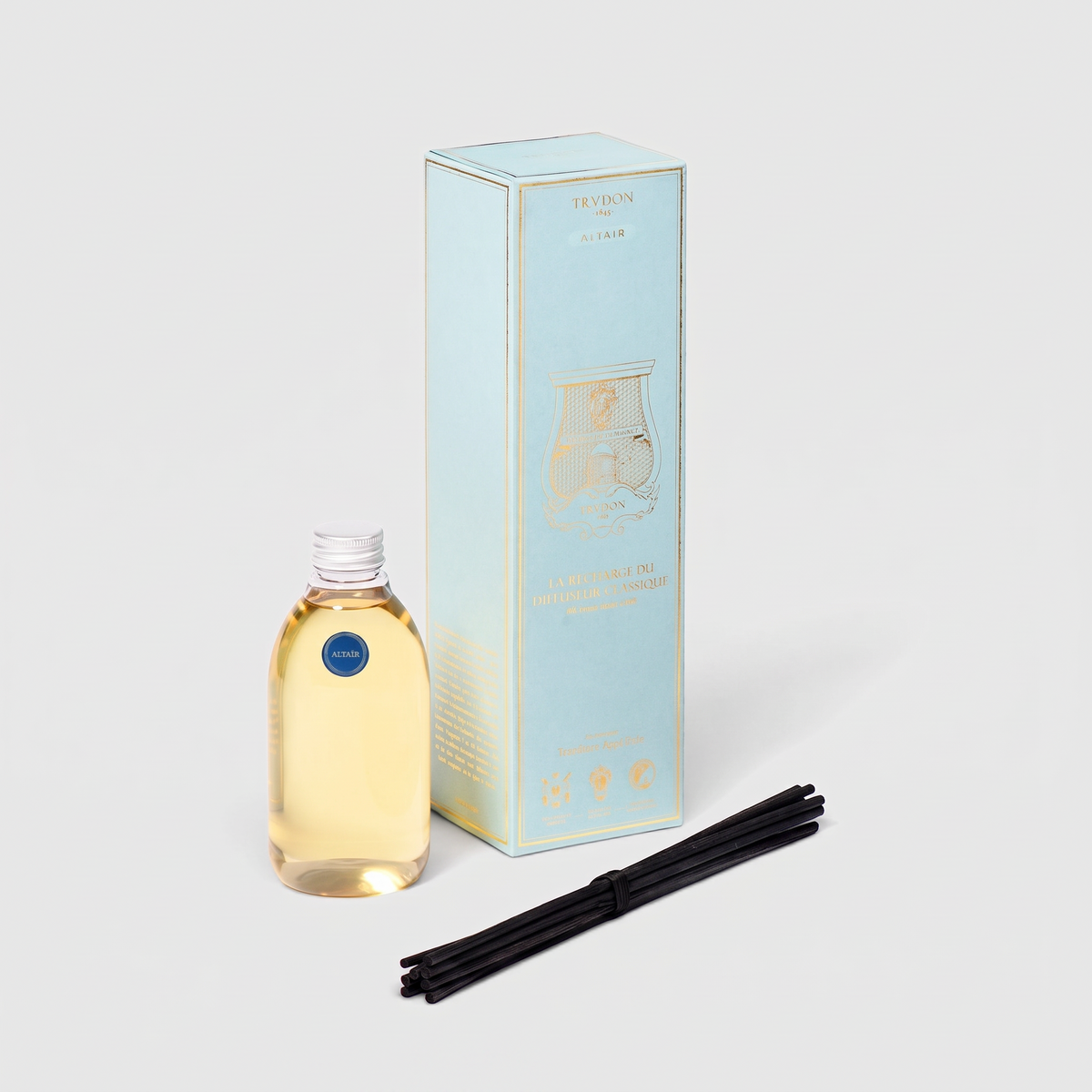Shop Rescue Spa Le Diffuseur Altair fragrance refill bottle with light blue packaging box and black reed sticks