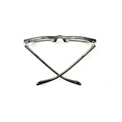 D28 Eye Appliance Gloss Black &amp; Vodka