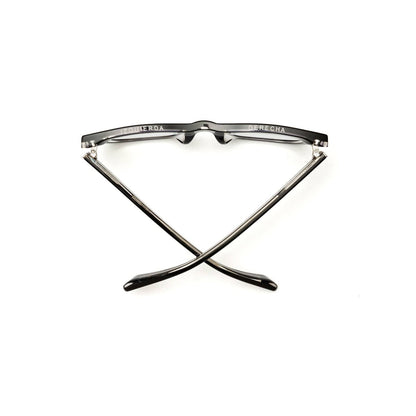 D28 Eye Appliance Gloss Black &amp; Vodka