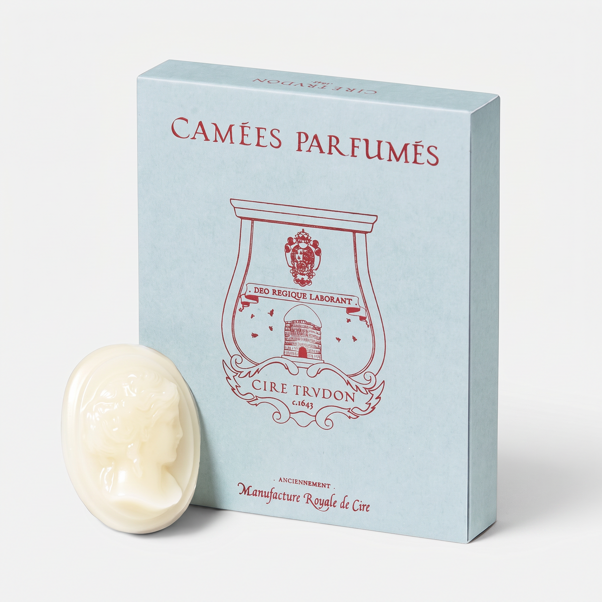 Cire Cameo