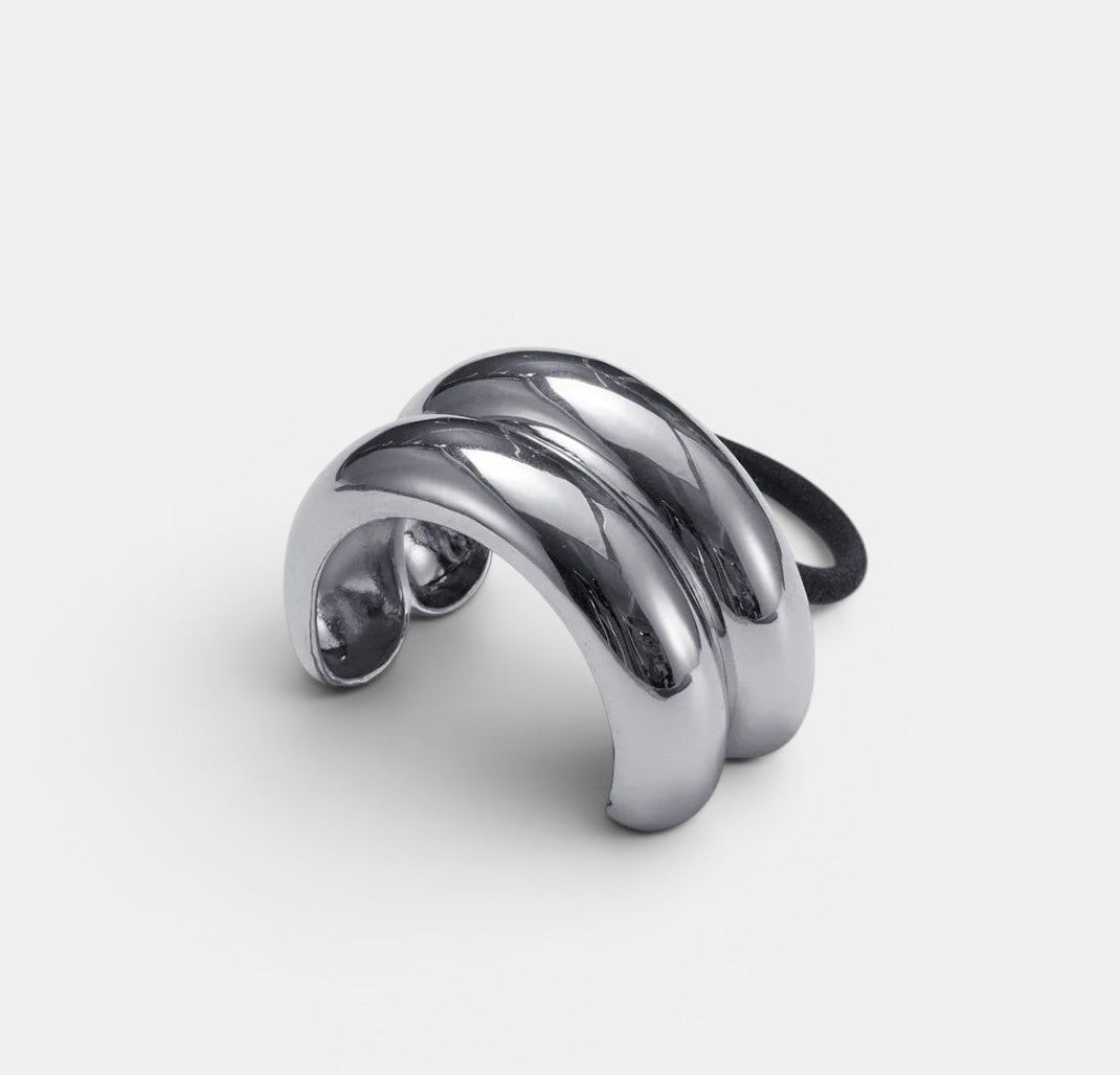 Glossy Double Arch Pony Cuff