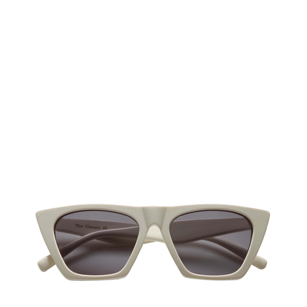 The Classic 01 Sunglasses White