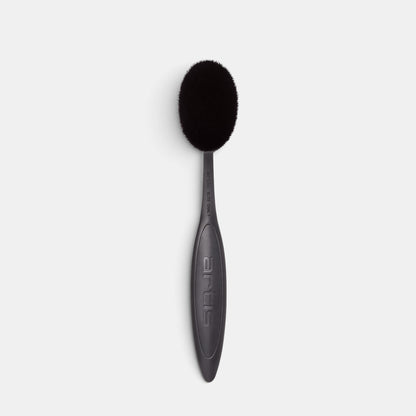 Shop Rescue Spa Artis Elite Oval 7 makeup brush in black with ergonomic handle and dense cruelty-free CosmeFibre bristles