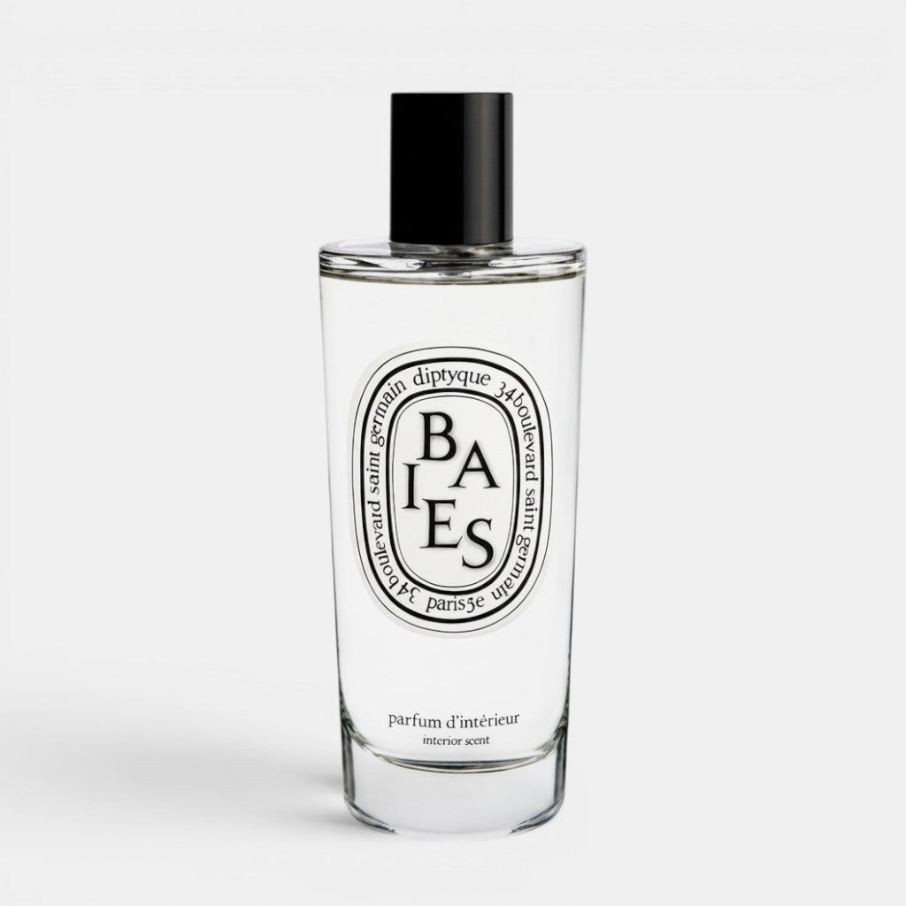 Shop Rescue Spa Baies room spray in a clear glass bottle with a black cap and iconic oval label.