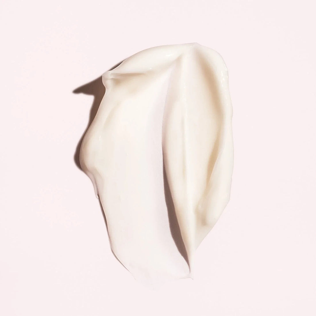 Shop Rescue Spa Serene Scalp Balancing Conditioner swatch, creamy white texture, for hydrating and soothing scalp and hair.