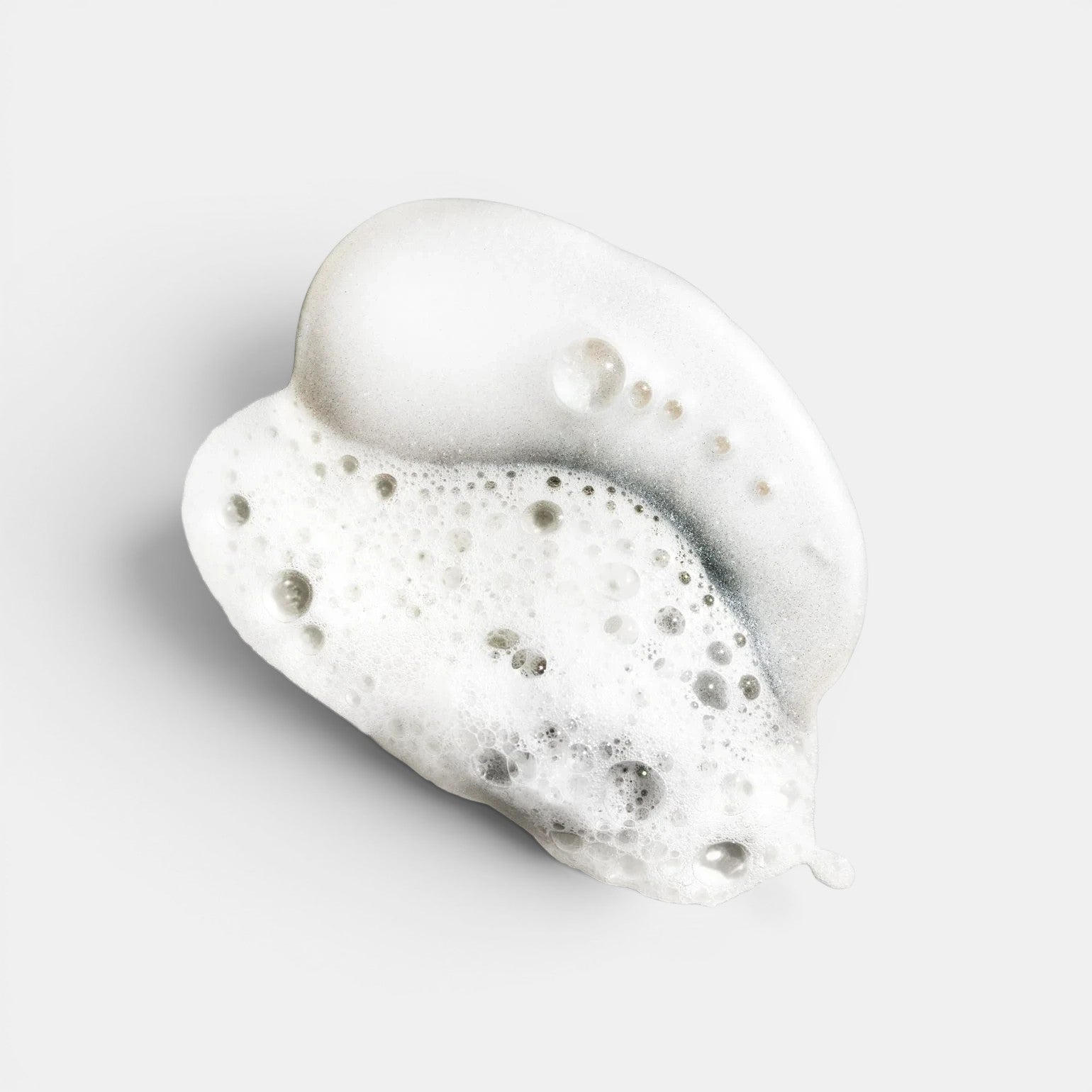 Shop Rescue Spa Silverati Shampoo foam with bubbles, designed for grey and white hair.