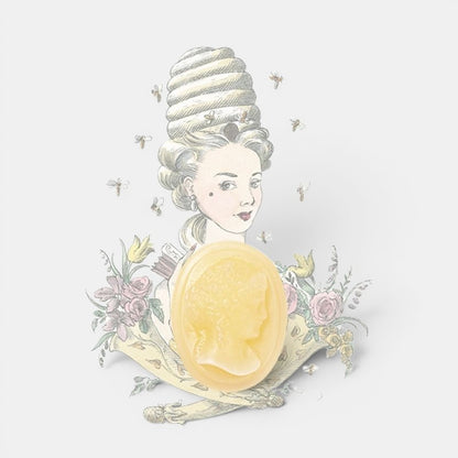 Cire Cameo
